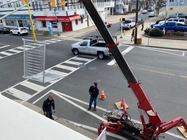 UNIC URW-295 Spydercrane photo