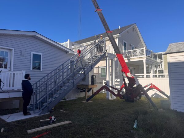 UNIC URW-295 Spydercrane photo